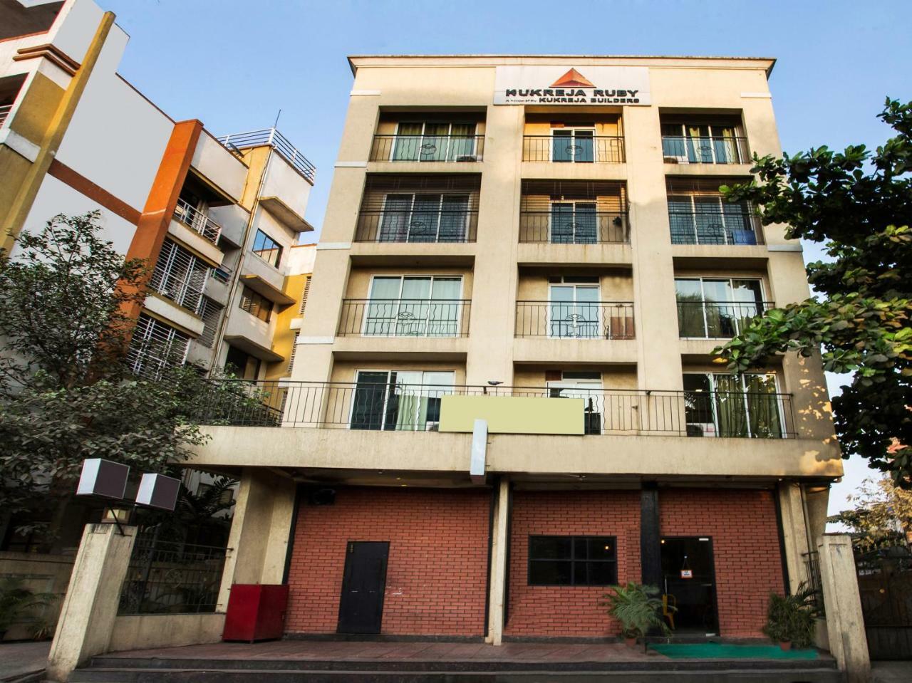Hotel Iris Suites, Navi Mumbai Exterior foto